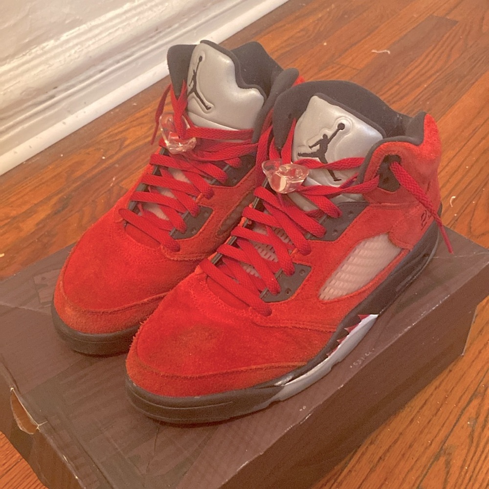Air Jordan 5 Retro ‘Raging Bulls’